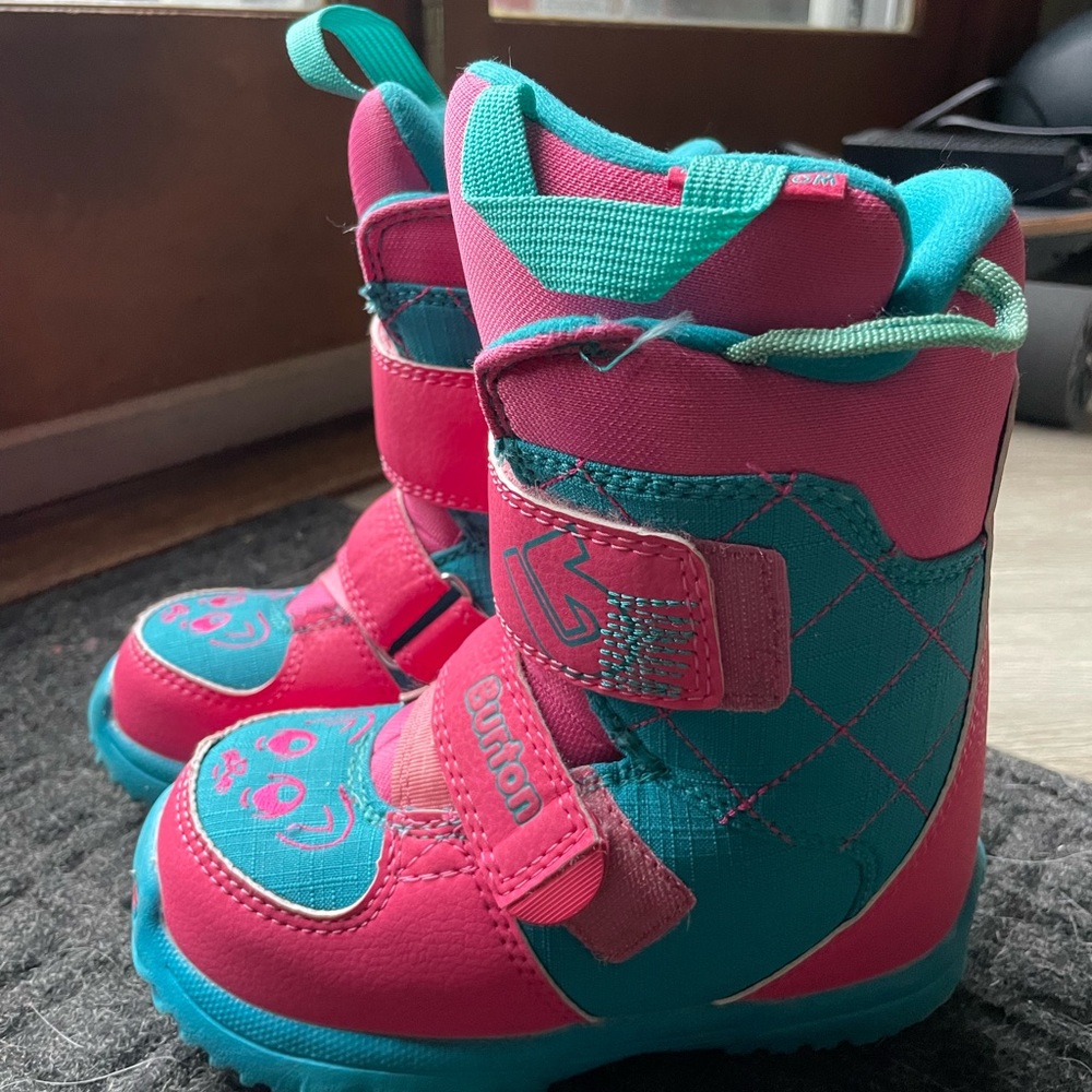 Burton Mini Grom Snowboard boots size 12